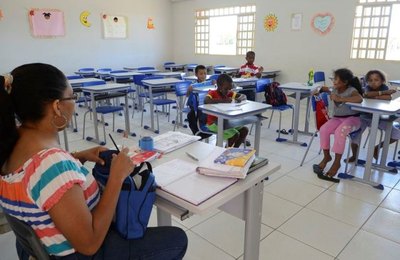 Gestores devem ficar alerta sobre repasses financeiros da área de Educação