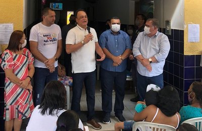 Deputado Galba Novaes prestigia Caravana Meu RG na Mão em Campestre