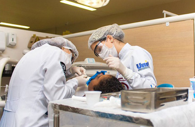Clínica de Odontologia da Unit oferece serviço gratuito de periodontia