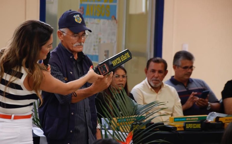 Prefeita Ângela Vanessa inaugura moderno sistema de segurança com reconhecimento facial em escolas