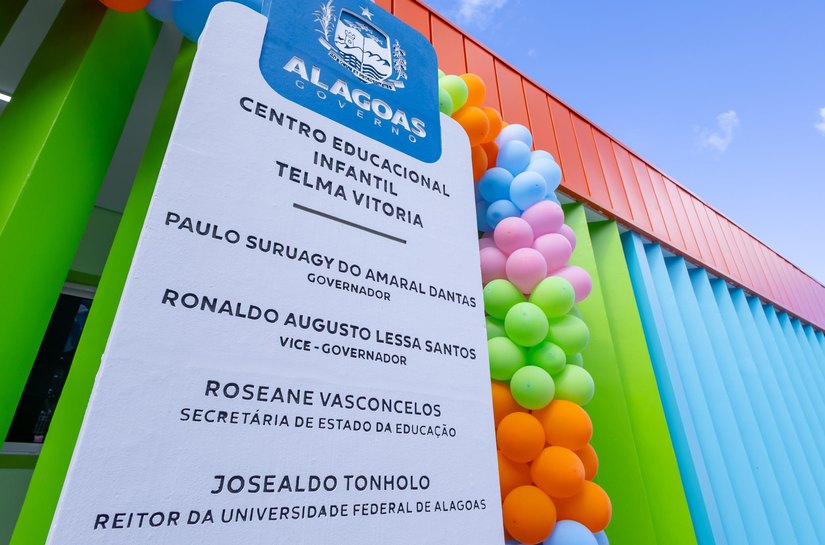 Governo de AL entrega 78ª Creche Cria em Feliz Deserto