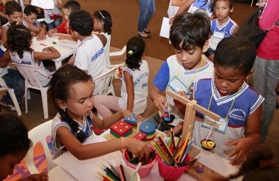 Governador lança Programa Escola 10 no Centro de Convenções nesta sexta