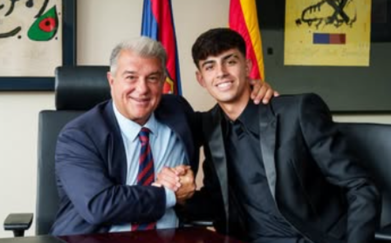 Barcelona renova com joia espanhola Marc Bernal e fixa multa rescisória em R$ 3,1 bilhões