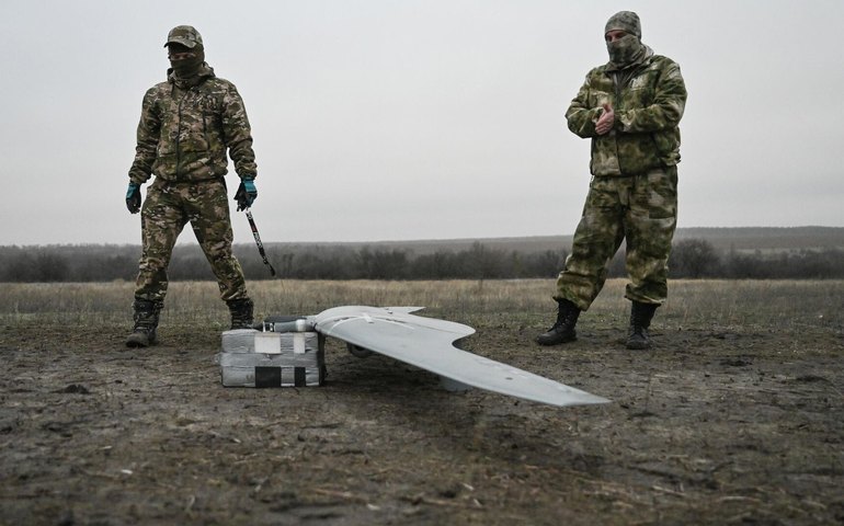 Exército russo liberta povoados de Yantarnoe na RPD e de Kalinovo na região de Carcóvia, diz MD