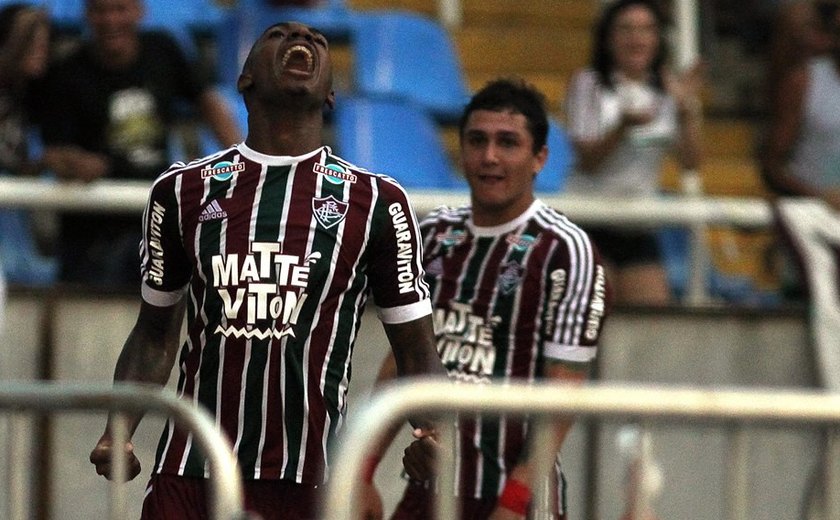 Fluminense ignora reservas do Flamengo e goleia rival por 4 a 0 na Arena Pantanal