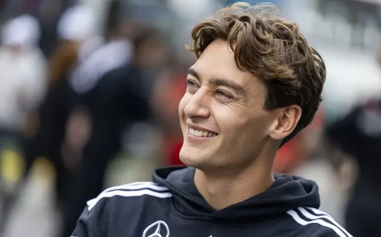 Russell repete 2024 e crava pole position do GP do Canadá de F1