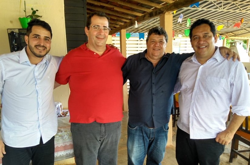Severino Pessoa e Edval Gaia discutem o desenvolvimento de Palmeira e região