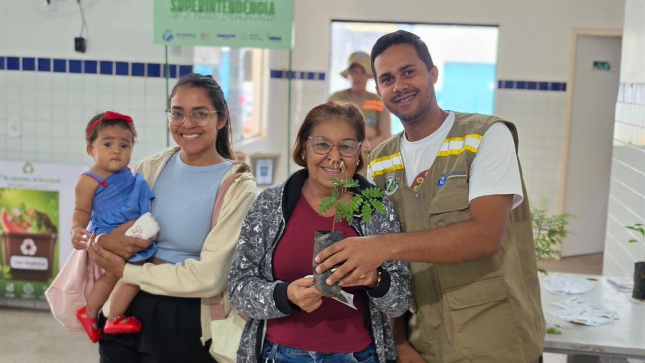 Arapiraca Verde Itinerante leva serviços e aproxima população de ações ambientais