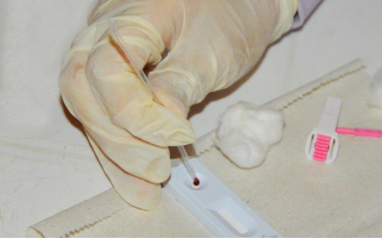 Prefeitura na Bahia divulga indevidamente nomes de centenas de pacientes com HIV