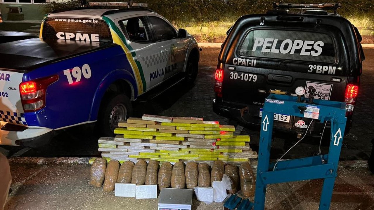 Polícia Militar apreende mais de 90 kg de drogas em Arapiraca
