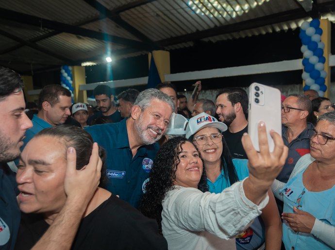 Rumo ao Senado: recebido por centenas de apoiadores, Arthur Lira tem apoio reafirmado por Edilza Alves e lideranças de Lagoa da Canoa