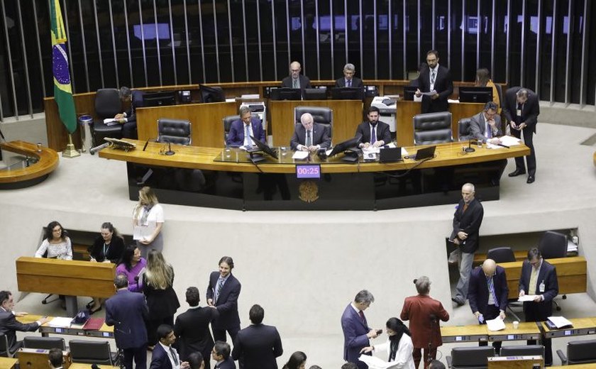 Câmara aprova adesão do Brasil a tratado internacional sobre patente de microrganismos