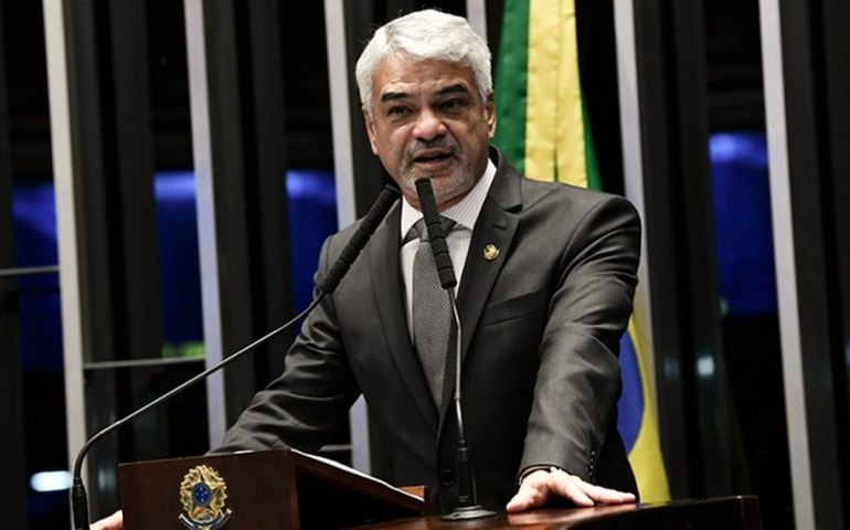 Senador do PT propõe barrar alvos do Supremo na CPI das Fake News