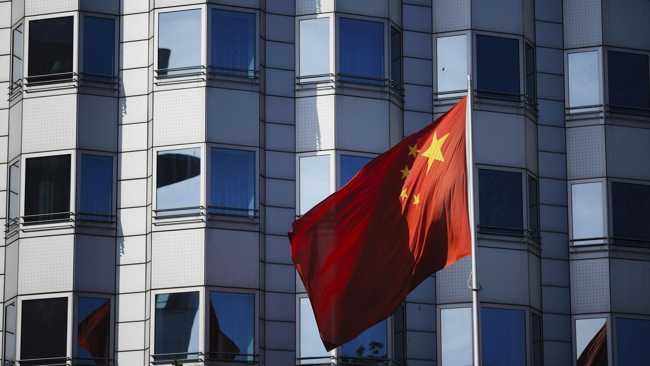 China treina combate orbital com 5 satélites, questionando domínio dos EUA, diz portal