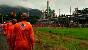 Refinaria gasolina arquivo Agência Brasil