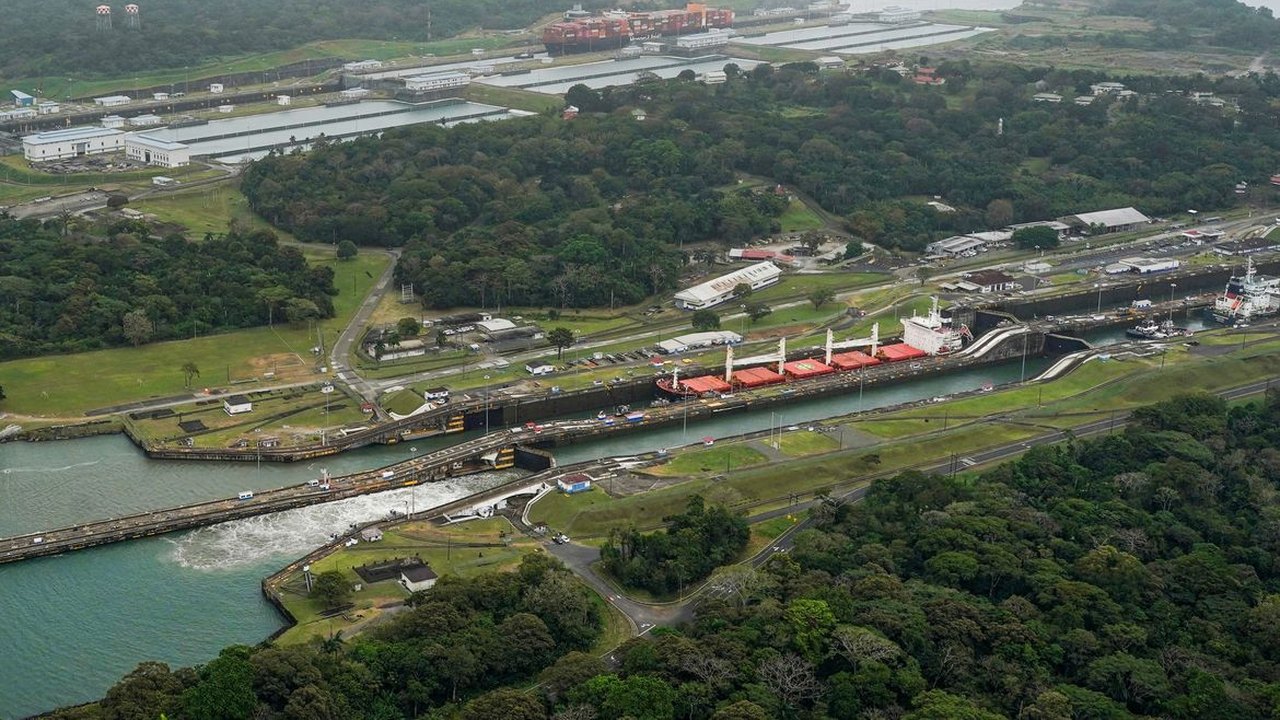 Panamá nega reivindicação dos EUA de direitos de travessia de canal