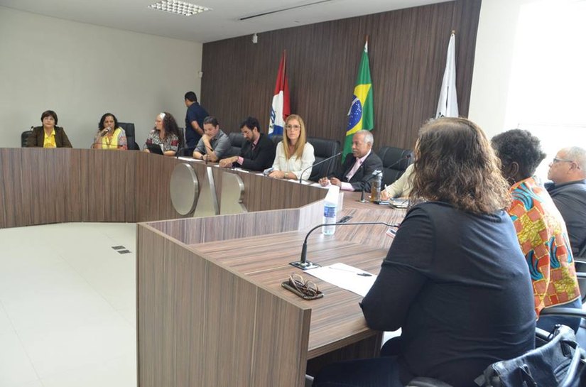 Número de jovens negros assassinados em Alagoas é tema de debate na OAB