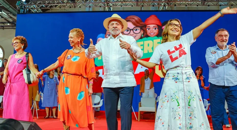 Presidente participou do ato Mulheres com Lula, em BH, ao lado de Janja e candidatas