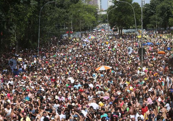 Beijo forçado, mão boba e agressões: o machismo no Carnaval