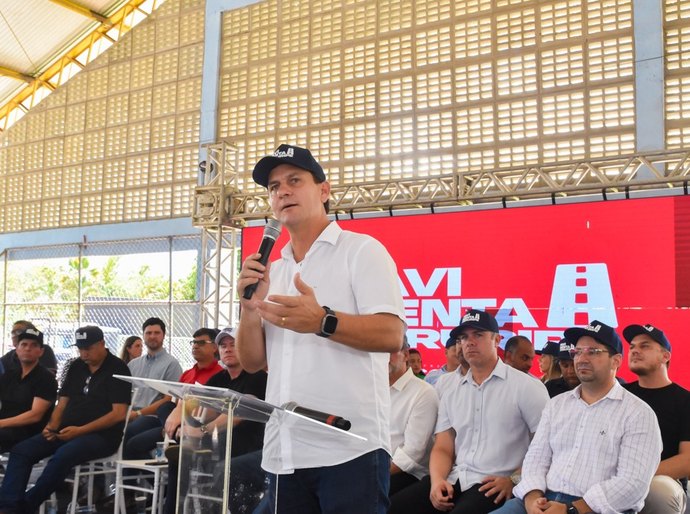 Prefeito Marcelo Beltrão lança o Programa Pavimenta Coruripe