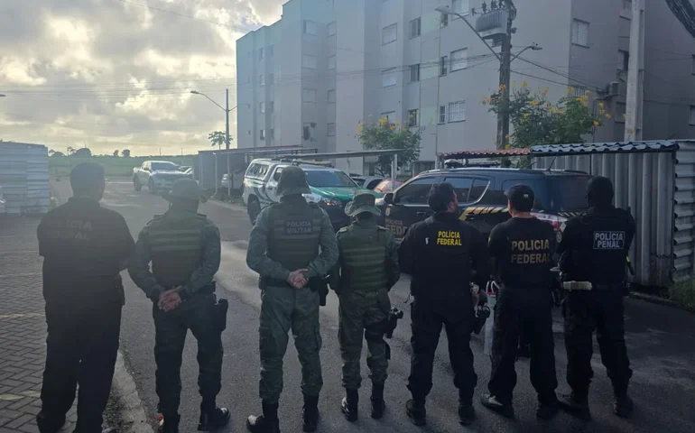 Polícia Federal prende suspeito em flagrante por pornografia infantil em Maceió