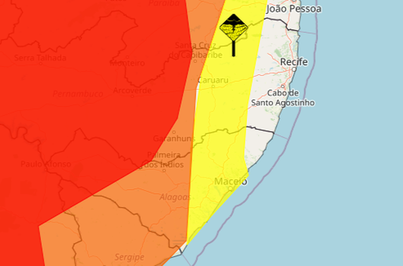 Inmet emite alerta vermelho de chuvas intensas para o Sertão de Alagoas