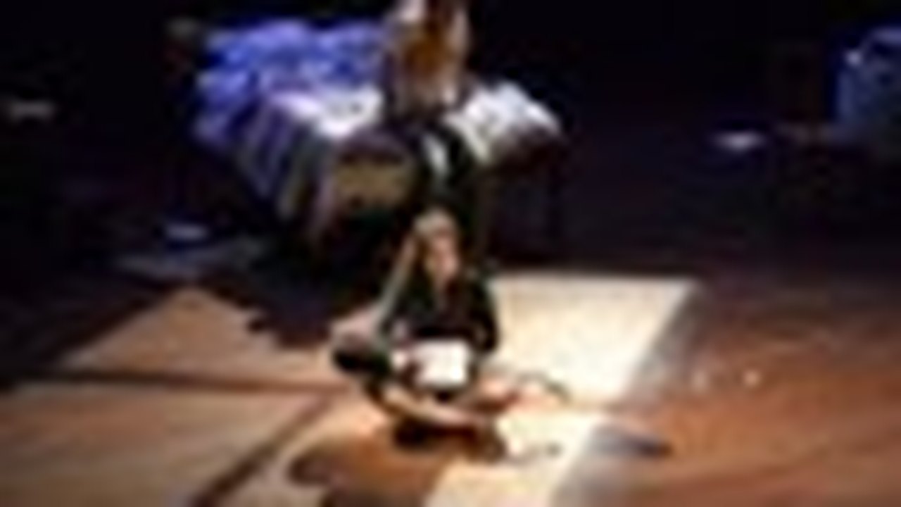 Espetáculo teatral ‘Amor às Avessas’ é apresentado neste domingo