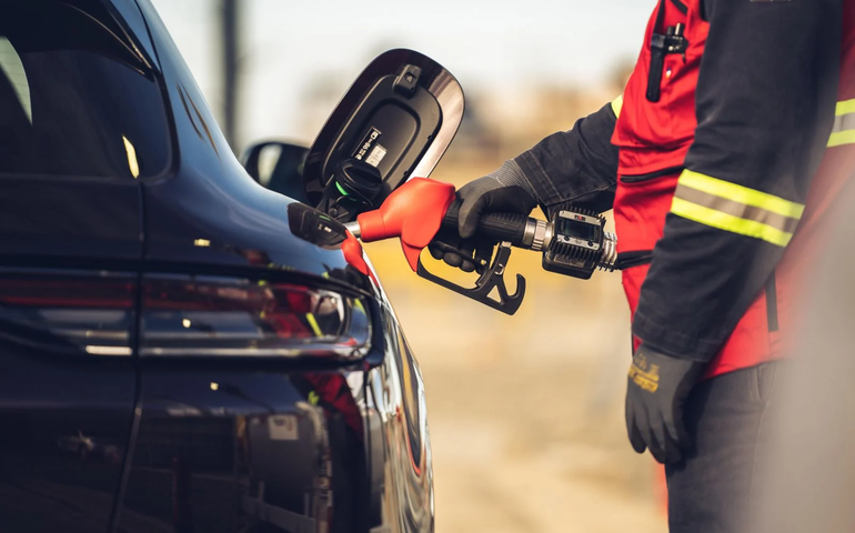 Debate na CDH cobra mais proteção e direitos para os frentistas