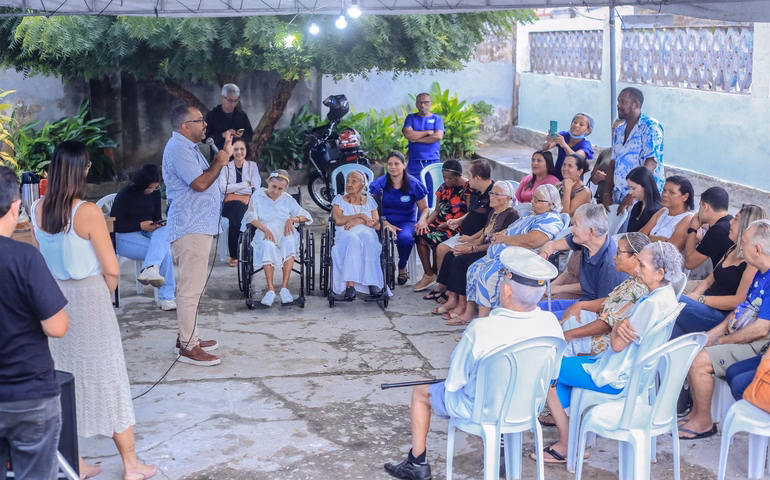 Tarde cultural no Lar São José abre Semana da Pessoa Idosa em Penedo