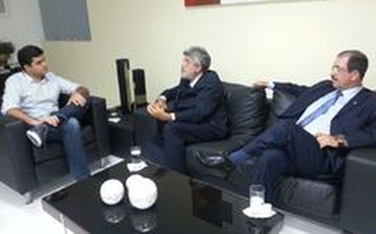 Defesa Social firma parceria com Prefeitura de Maceió para retomada da Oplit