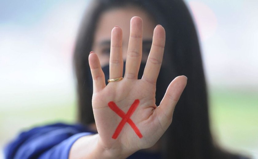 Durante 40 anos, homicídios de mulheres foram subnotificados no país