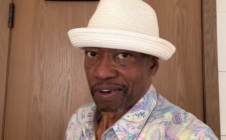 T.K. Carter, ator de 'O Enigma de Outro Mundo' e 'Space Jam', é encontrado morto em casa