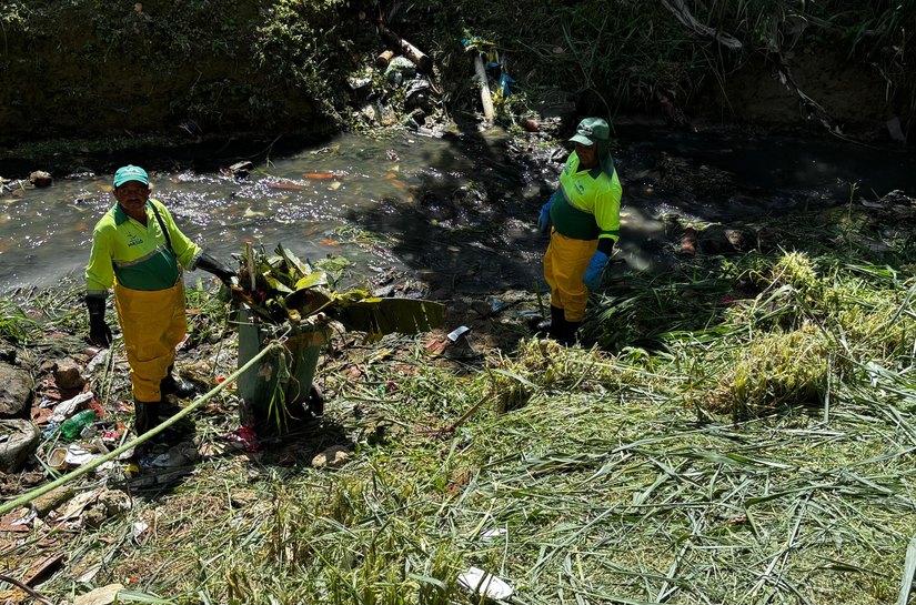Alurb inicia mutirão de limpeza em grotas da capital nesta segunda-feira(1°)