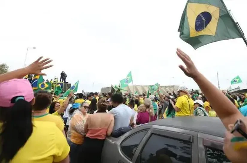Moraes vota para condenar acusado de liderar acampamento golpista