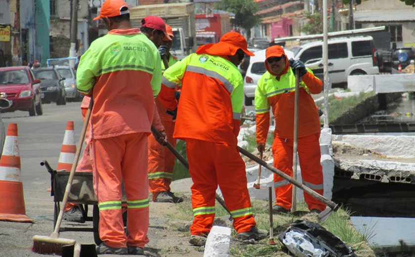 Maceió: Slum realiza mutirão no Tabuleiro Novo