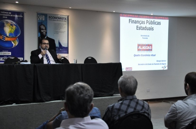 Economistas alagoanos conhecem gestão financeira e fiscal do Estado