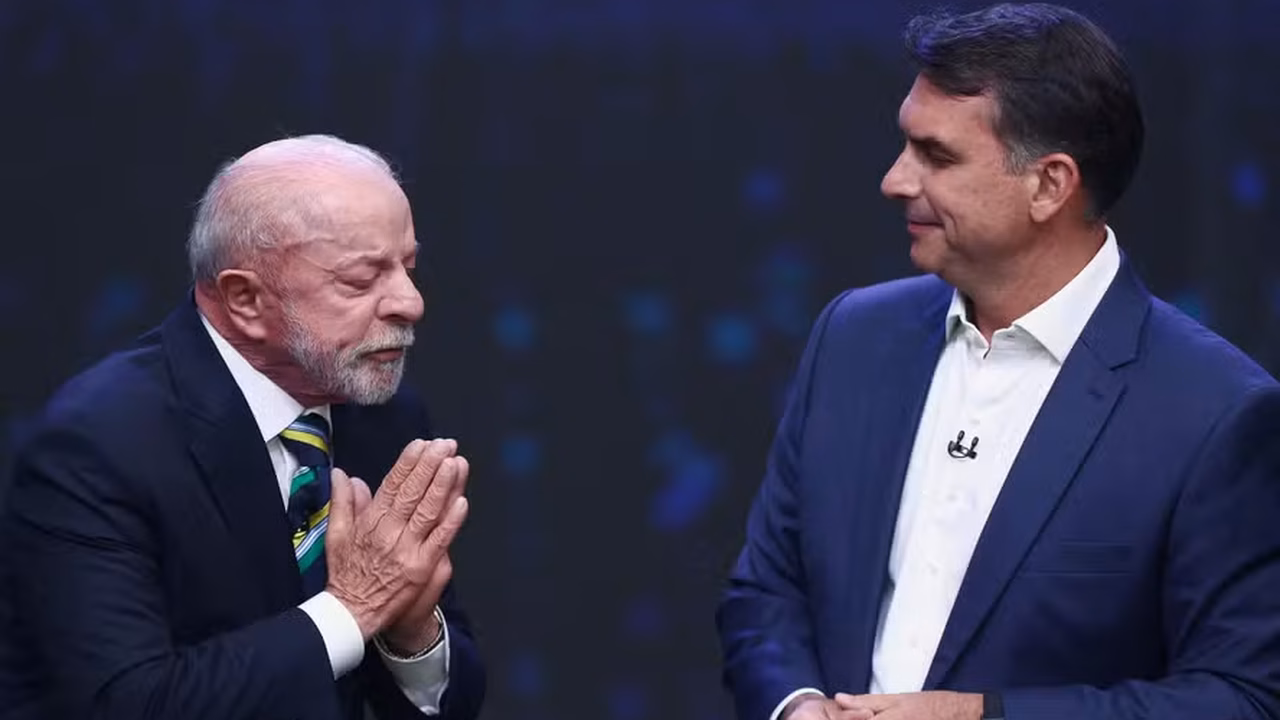 Flávio tem 46,5% e Lula, 45,9%, mostra BTG/Nexus; distância cai e empate técnico permanece