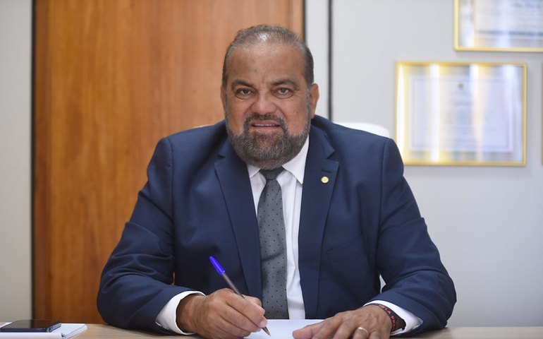 CMO adia entrega do relatório de receita do Orçamento 2023 para ajustar projeções