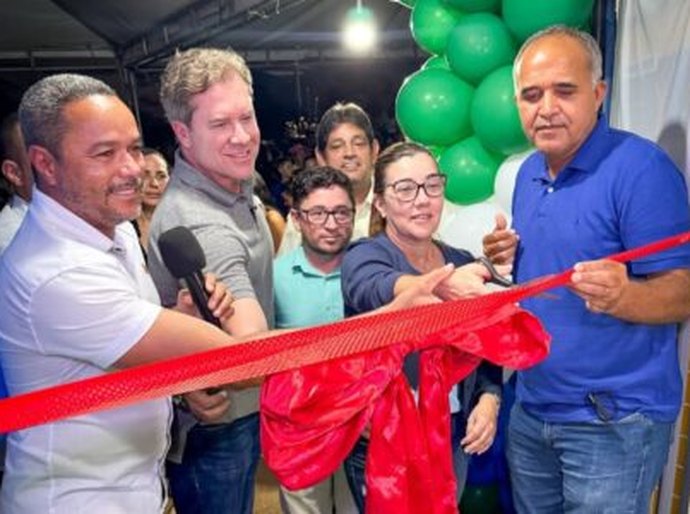 Tapera leva ação social para mais de 30 povoados, inclusive com inaugurações e sorteios como parte do mês das mães