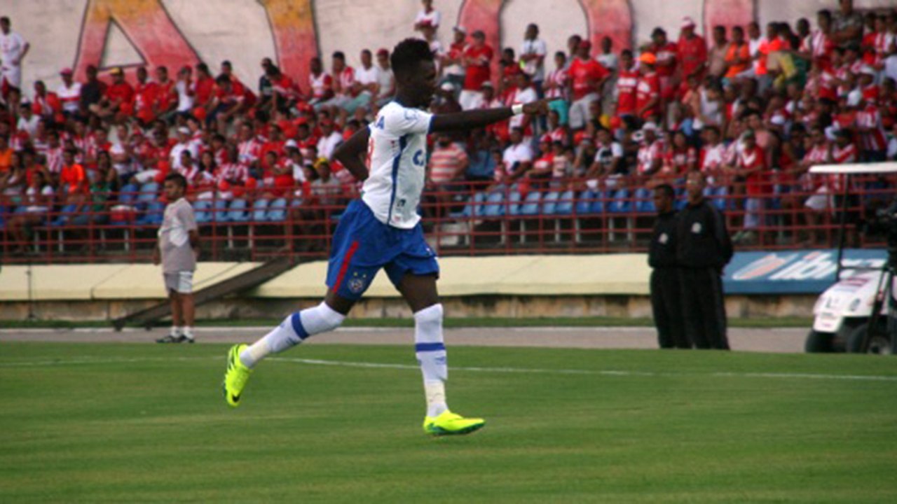 CRB empata em cinco minutos e tira chance do Bahia chegar no G4