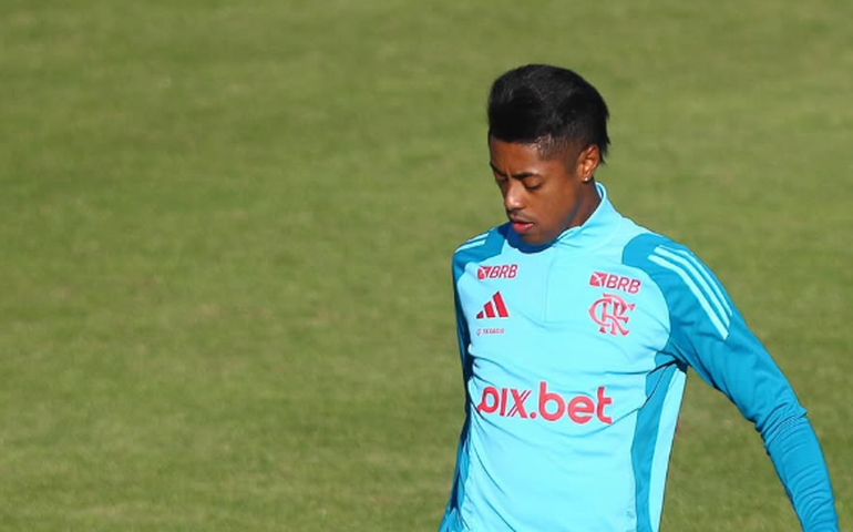 Bruno Henrique presta depoimento ao STJD após faltar a audiência por treino do Flamengo