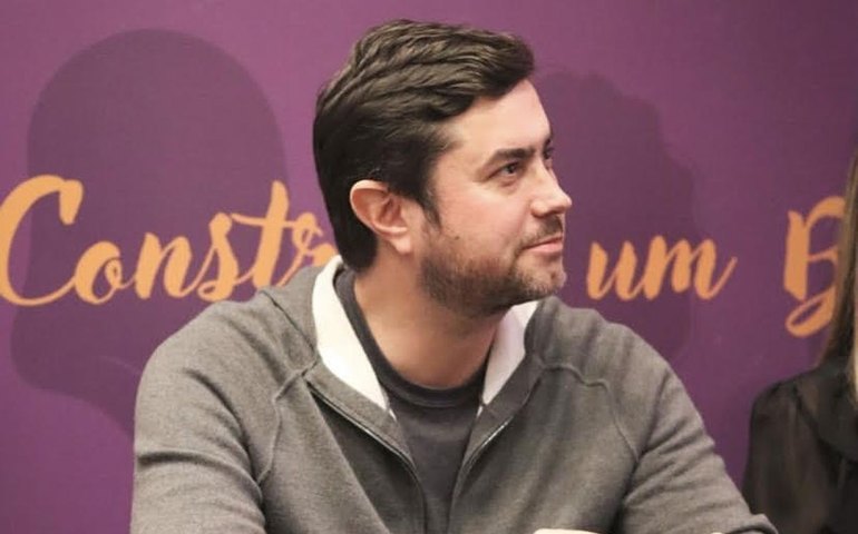 PSDB retira pré-candidatura ao governo do Paraná e deve apoiar Ratinho Jr.