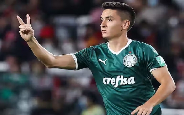 Atuesta sofre lesão no joelho direito e deve desfalcar Palmeiras