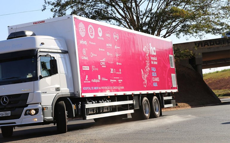 Carreta do Hospital de Barretos inicia atendimentos em Viçosa nesta segunda (8)