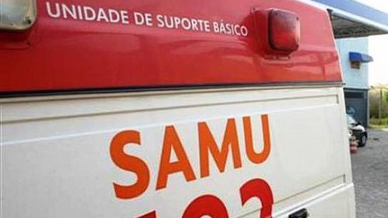 Taxista reage a assalto e é esfaqueado no pescoço