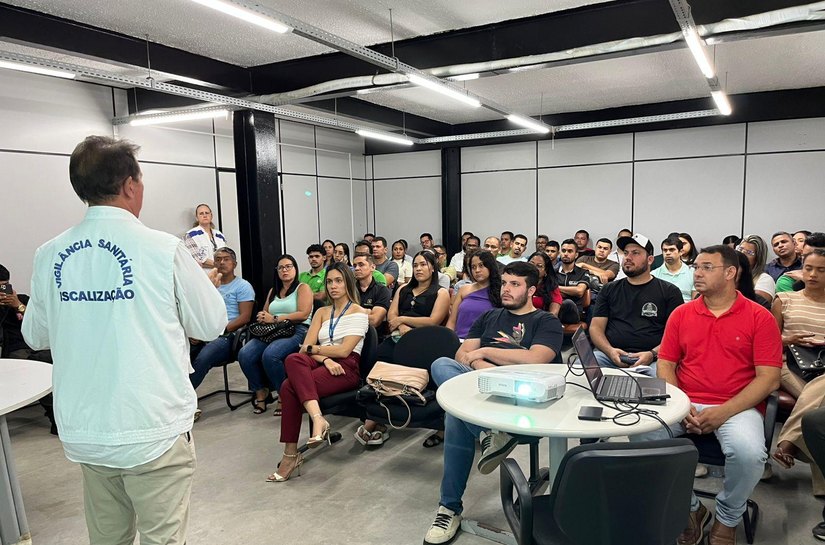 Visa Maceió promove capacitação com proprietários de distribuidoras de bebidas e adegas