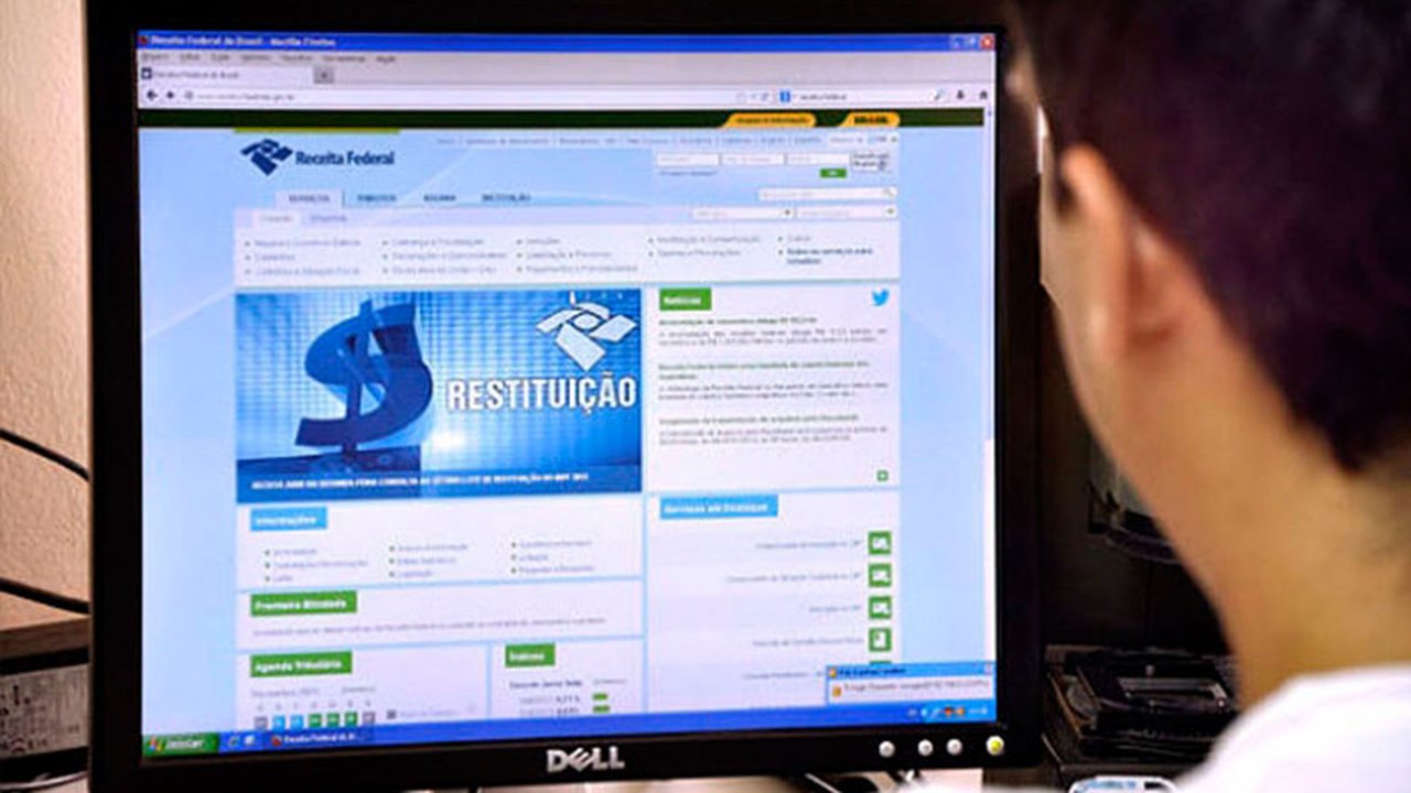 Receita anuncia consulta ao 3º lote de restituições do Imposto de Renda