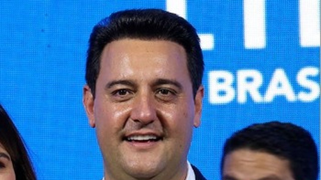 Entorno de Ratinho Jr. minimiza quarto lugar de aliado na pesquisa Genial/Quaest e aposta em transferência de apoio