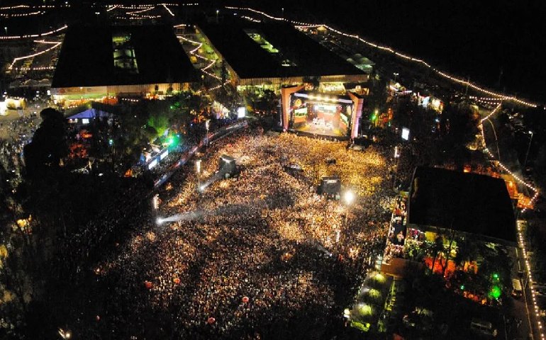 Festival de Verão de Salvador: encontros apoteóticos e ensaio para o carnaval