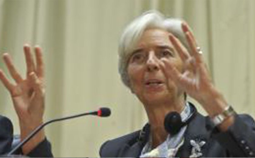 FMI está pronto para ajudar Grécia se for solicitado, diz Christine Lagarde